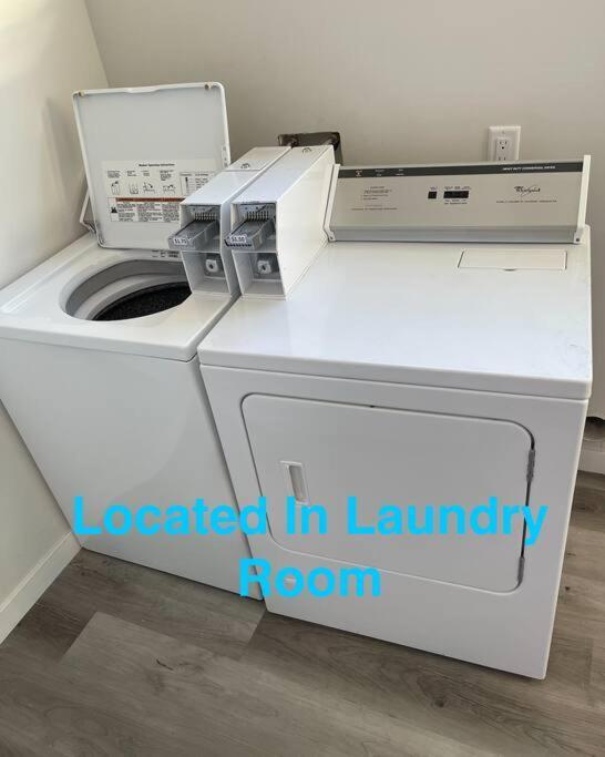 Cute Studio With Large Balcony And Great Park View San Diego Ngoại thất bức ảnh